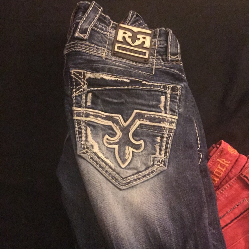 Men’s size 27 Rock Revival